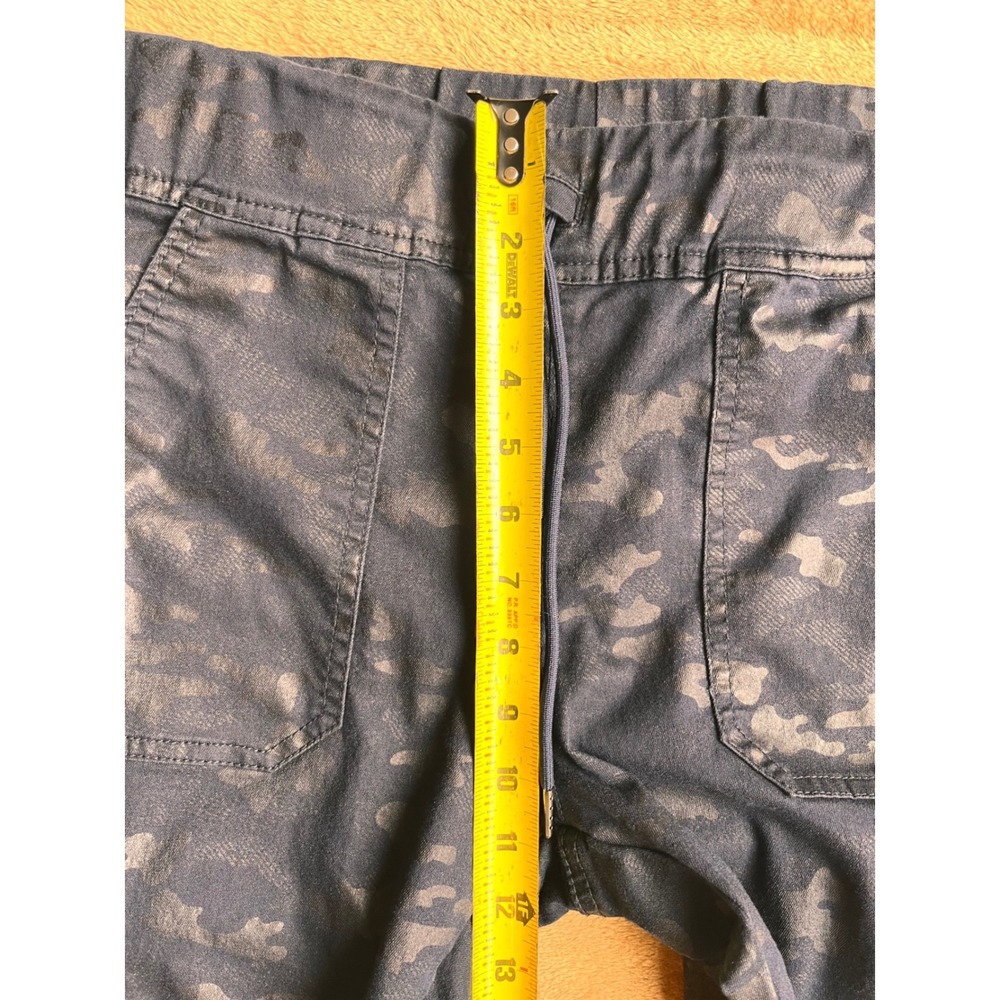 Bevy Flog Women Camo Cargo Jogger Pants Navy Blue Stretch Size 28 Made in Israel - Picture 6 of 7